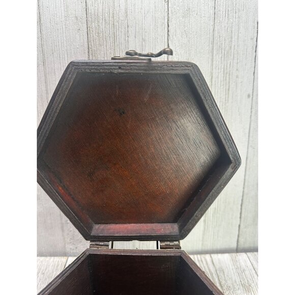 Vintage Wooden Storage Box Jewelry Keepsakes Hexagonal Shape Hinged Lid - Picture 7 of 12